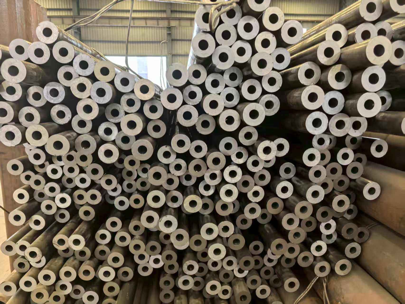 昭通市精密管无缝钢管 - 价格